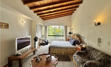 Apartamento gran formato para remodelar - San Lucas - El Poblado