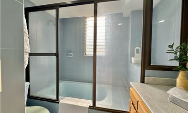 Apartamento gran formato para remodelar - San Lucas - El Poblado