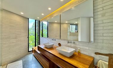 Casa espectacular en parcelación - La Calera - El Poblado