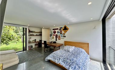 Casa espectacular en parcelación - La Calera - El Poblado