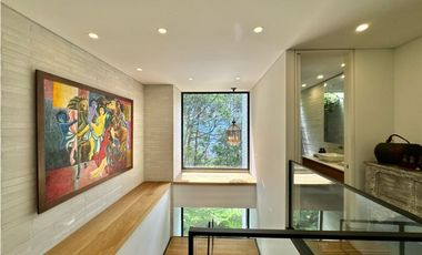 Casa espectacular en parcelación - La Calera - El Poblado