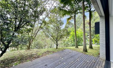 Casa espectacular en parcelación - La Calera - El Poblado