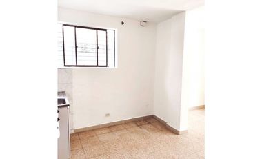 Se arrienda aparte-estudio de un ambiente en el barrio el porvenir bar