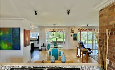 Casa en urbanización cerrada - El Retiro