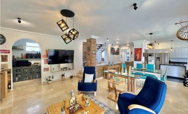 Casa en urbanización cerrada - El Retiro