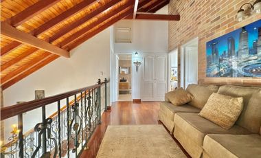 Casa en urbanización cerrada - El Retiro