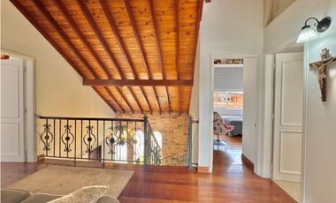 Casa en urbanización cerrada - El Retiro