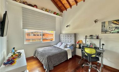 Casa en urbanización cerrada - El Retiro