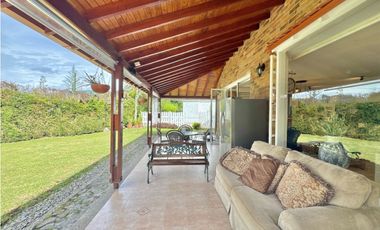 Casa en urbanización cerrada - El Retiro