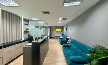 Oficina 82 m2 en San Fernando Plaza - El Poblado Medellín