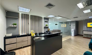 Oficina 82 m2 en San Fernando Plaza - El Poblado Medellín