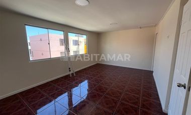 Casa en Arriendo en Cerro Moreno N° 10605, antofagasta