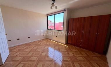 Casa en Arriendo en Cerro Moreno N° 10605, antofagasta