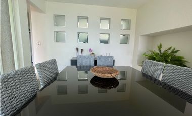 Casa Seminueva Moderna en RENTA Amueblada Norte Cvca Vigilancia