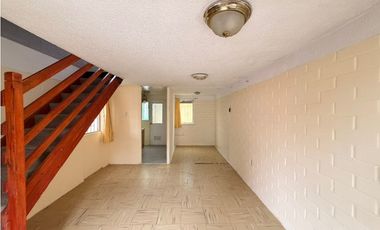 CURAUMA - ARRIENDO CASA EN INVICA - 2D 1B 1E