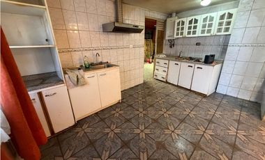 Venta Casa Jardines de Versalles 3 dormitorios Maipu