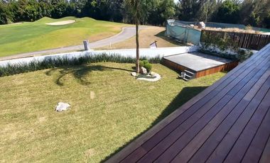 Casa en Venta en La Vista Country Club Puebla