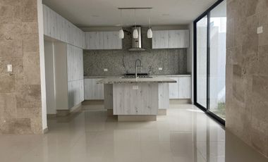 Casa en  Venta en Parque México Lomas de Angelopolis