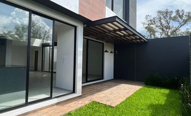 Casa en  Venta en Parque Varsovia Lomas de Angelopolis 2