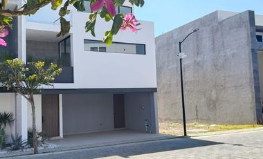 Casa en Venta en Celestun 16 Parque México Lomas de Angelopolis