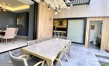 Casa en  Venta Parque Santo Domingo Lomas de Angelopolis