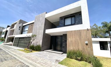 Casa en  Venta Parque Santo Domingo Lomas de Angelopolis