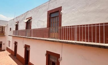 Casona remodelada en venta o renta en Centro Histórico de Puebla