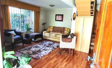 Casa en Venta en Vicente Bourquet 541, La Reina