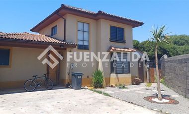 Casa en Arriendo en Valle La Reserva
