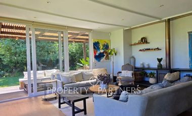 Casa en condominio con amplio jardín