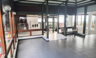 SE VENDE HOTEL MAS PROPIEDAD HABITACIONAL