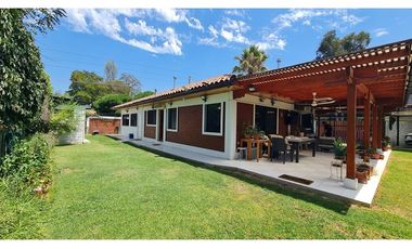 Gran Casa 3 hab en Linderos Buin