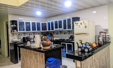 VENTA de CASAS en GARZON