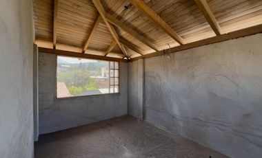 Casa de 3 plantas en Ibarra