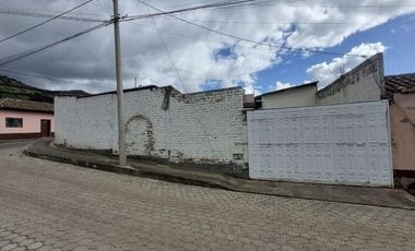 Casa en  Sector Tes Tolas, parroquia El Ángel , cantón Espejo Carchi - Espejo 499,59 m²