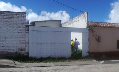 Casa en  Sector Tes Tolas, parroquia El Ángel , cantón Espejo Carchi - Espejo 499,59 m²