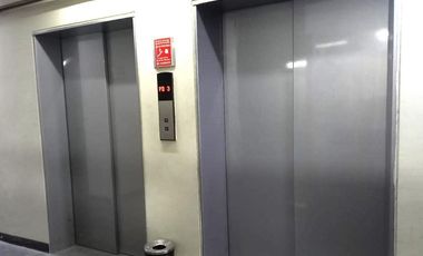 Bodega en alquiler, Edificio Trade Building, AndA.