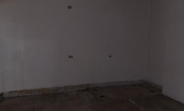 Local Comercial en  alquiler en  Isla Trinitaria Vía Principal  SanS