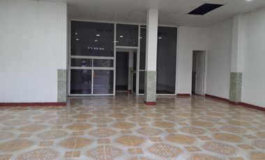 Local Comercial en  alquiler en  Isla Trinitaria Vía Principal  SanS