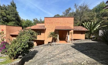 CASA EN RENTA LA CASCADA