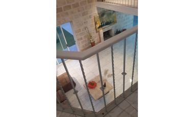 CASA EN VENTA CON  ALBERCA AL NORTE DE SALTILLO