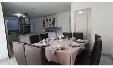 CASA EN VENTA CON  ALBERCA AL NORTE DE SALTILLO