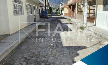 CASA EN VENTA COL. LOS SAUCES, TEPIC, NAY.