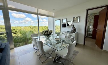 Se renta departamento amueblado y con acción en Anthea, Yucatán Country Club