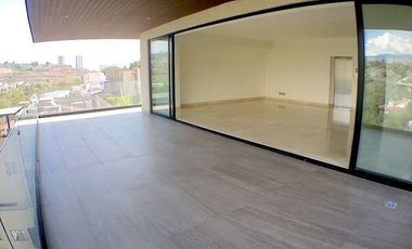 DEPARTAMENTO EN RENTA EN LOMAS COUNTRY