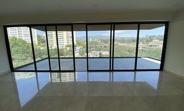 DEPARTAMENTO EN RENTA EN LOMAS COUNTRY