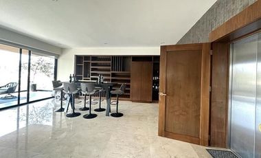 DEPARTAMENTO EN RENTA EN LOMAS COUNTRY