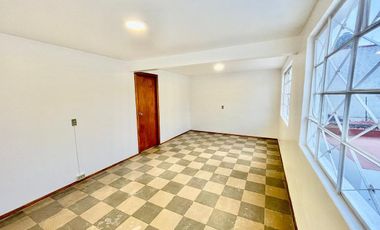 Casa en renta Valle Ceylán