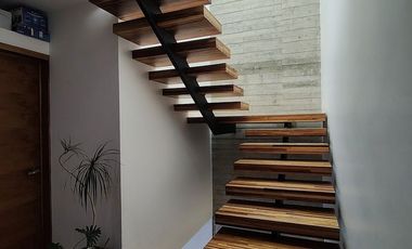 Casa con alberca en Valle Imperial - Coto Sueco