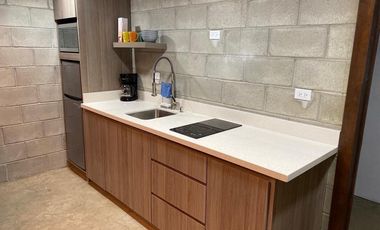 Loft en renta totalmente amueblado !